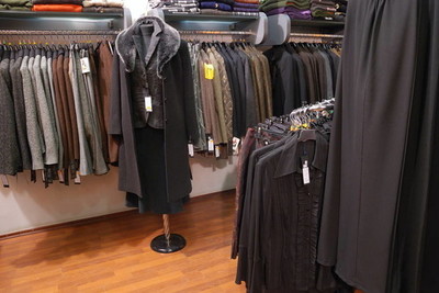 时尚零售新风尚 女性视角下的鞋帽服装店经营策略